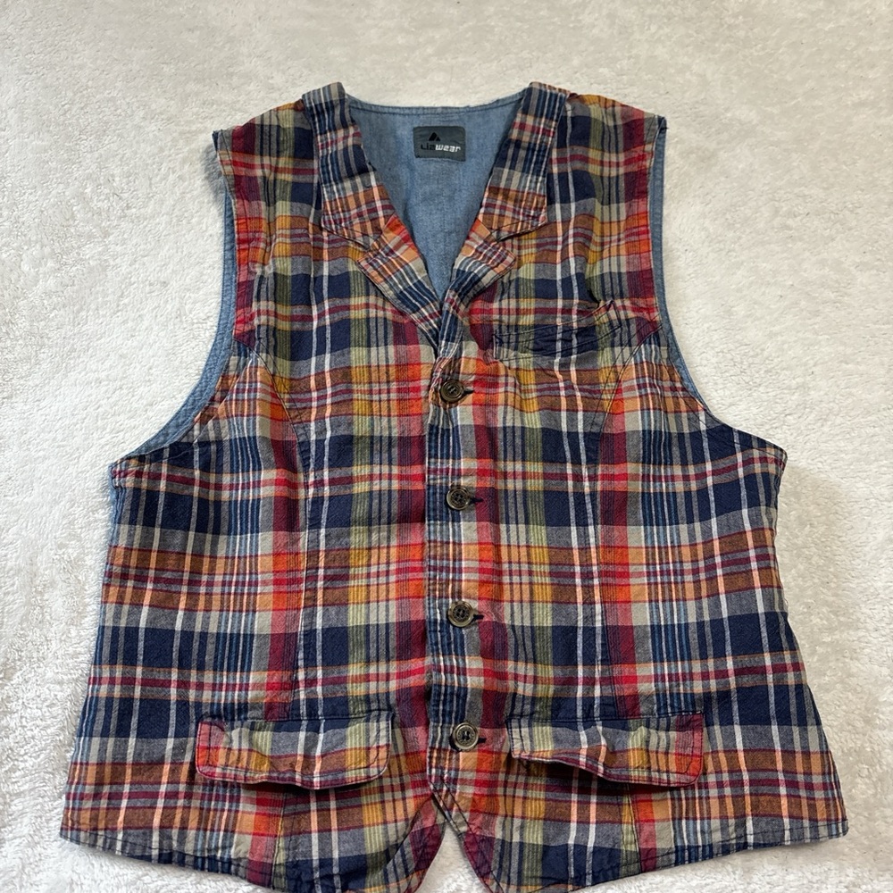 Lizwear Women’s Multicolor Plaid Button Vest with Buckle Accent and Pockets